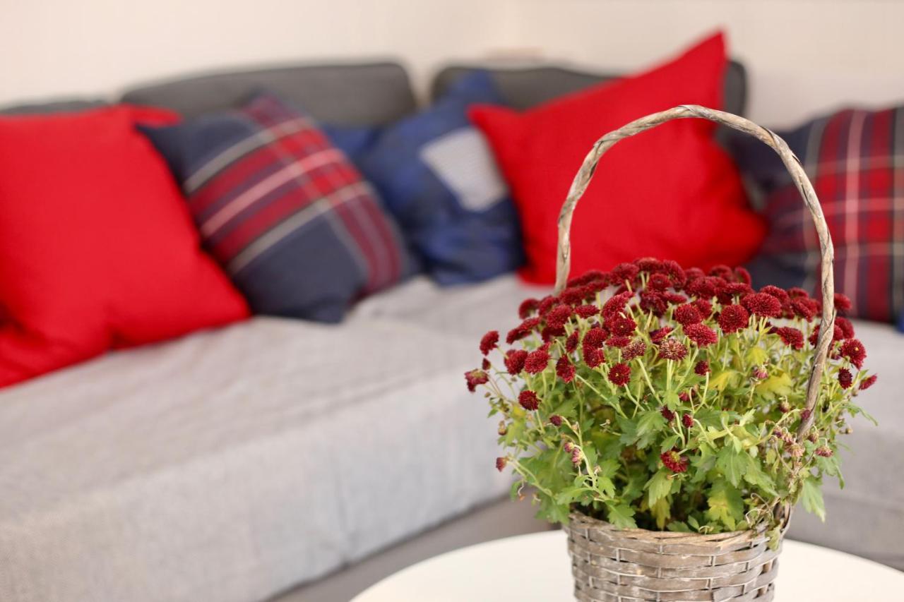 Alp Apartments Centre Location With Traditional Design And Self Check-In Енгелберг Екстериор снимка